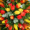 Tavaszi fuvallat - sárga-narancs-piros tulipán csokor